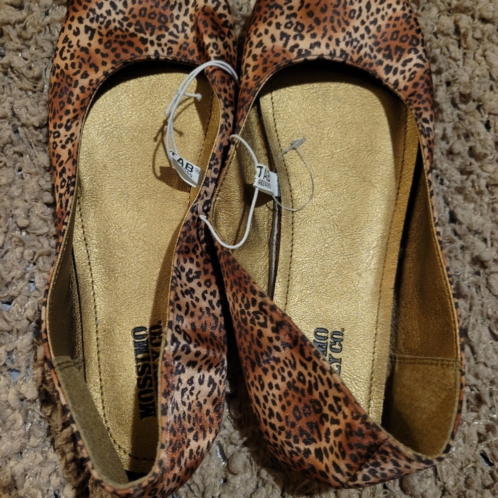 MOSSIMO SUPPLY CO Leopard Print Flat Ballet Shoes Size 6 - Picture 10 of 11